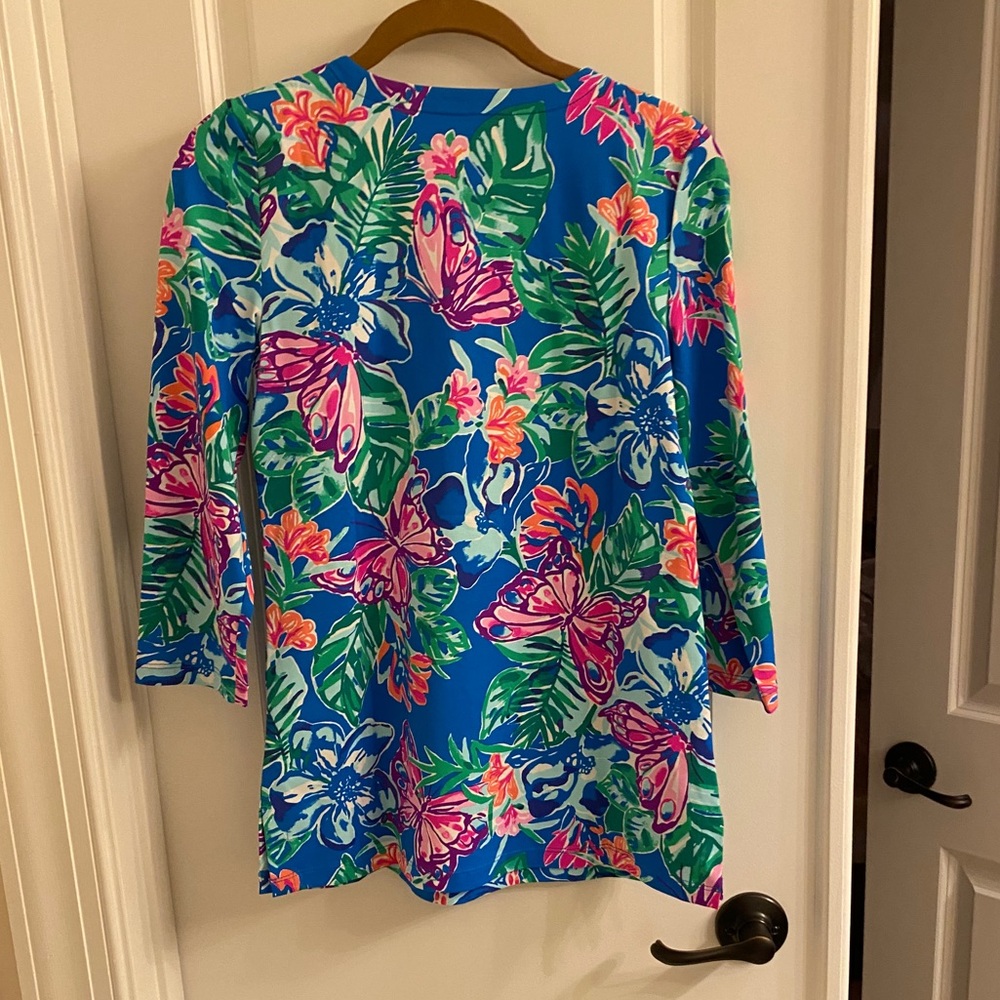 Lilly Pulitzer UPF 50 ChillyLilly Karina Tunic  XS - Picture 9 of 9